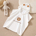 Adorable White Animal-Themed Hooded Bath Towel for Children, Measuring 23.6\