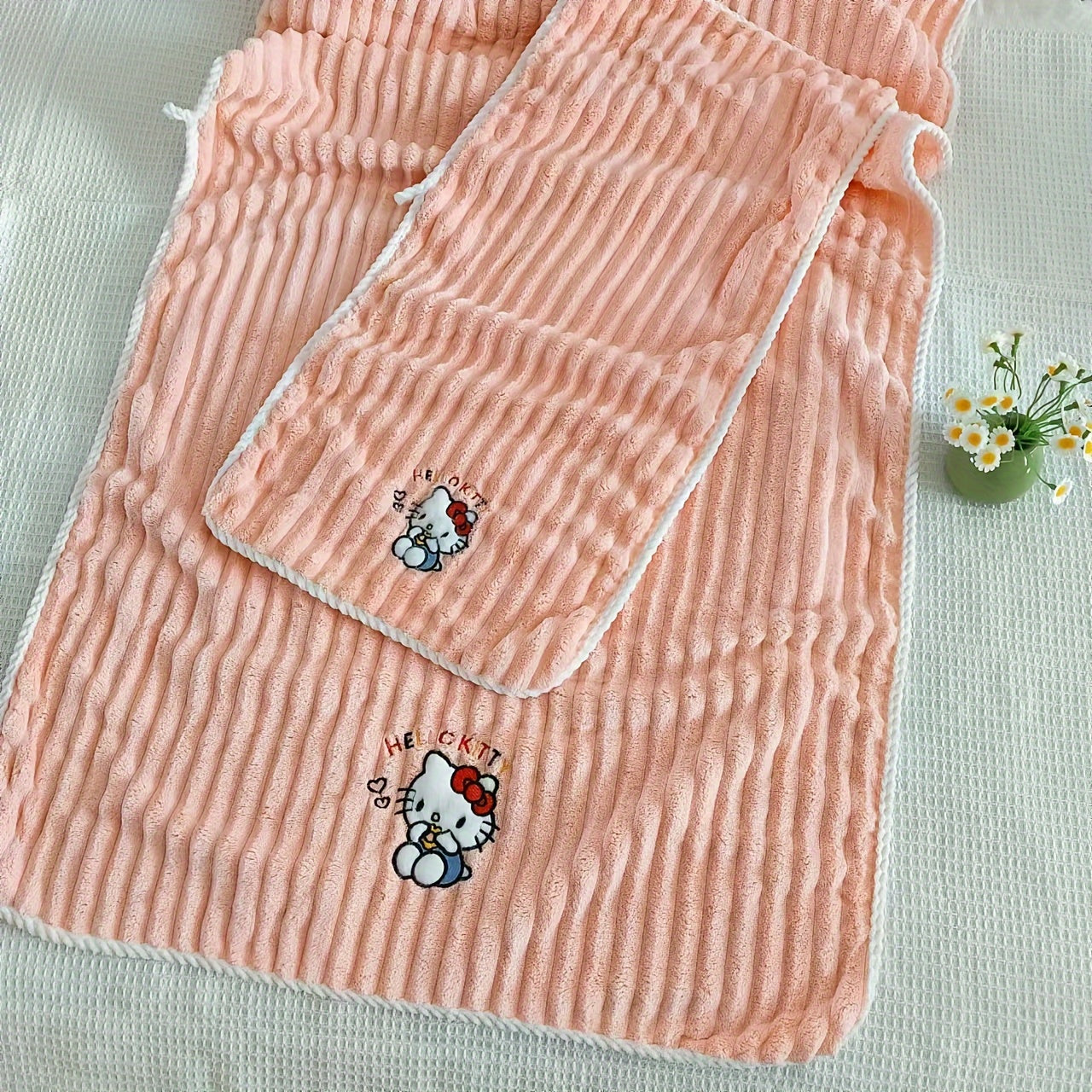 2pcs Set Sanrio Genuine Hello Kitty Bath Towels - Cute Y2K Hello Kitty Face & Name Print, Thick Soft Quick-Dry Absorbent Towels for, &, for home, Travel, Spa ( Bath Accessory)