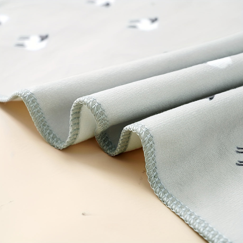 1pc Baby Hooded Towel - Soft And Absorbent, Designed for Infants Aged 0-3 Years, Perfect for Bath Time, Beach Outings, And Showers. A Must-Have for Baby Bathing Needs, Making It an Excellent Gift for Thanksgiving, Christmas, Or Halloween